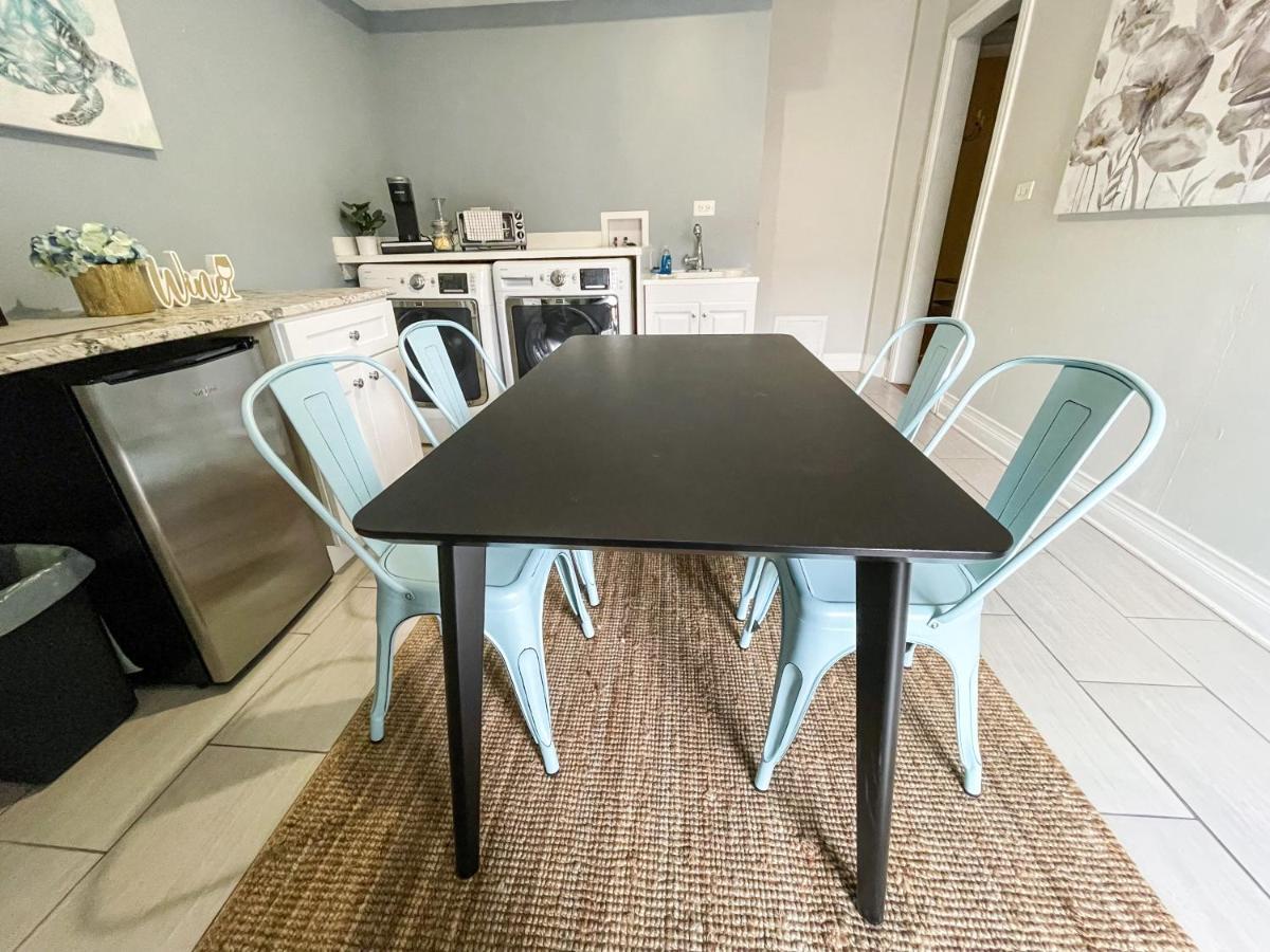 Perfect Wrigleyville Stay Chicago Ngoại thất bức ảnh